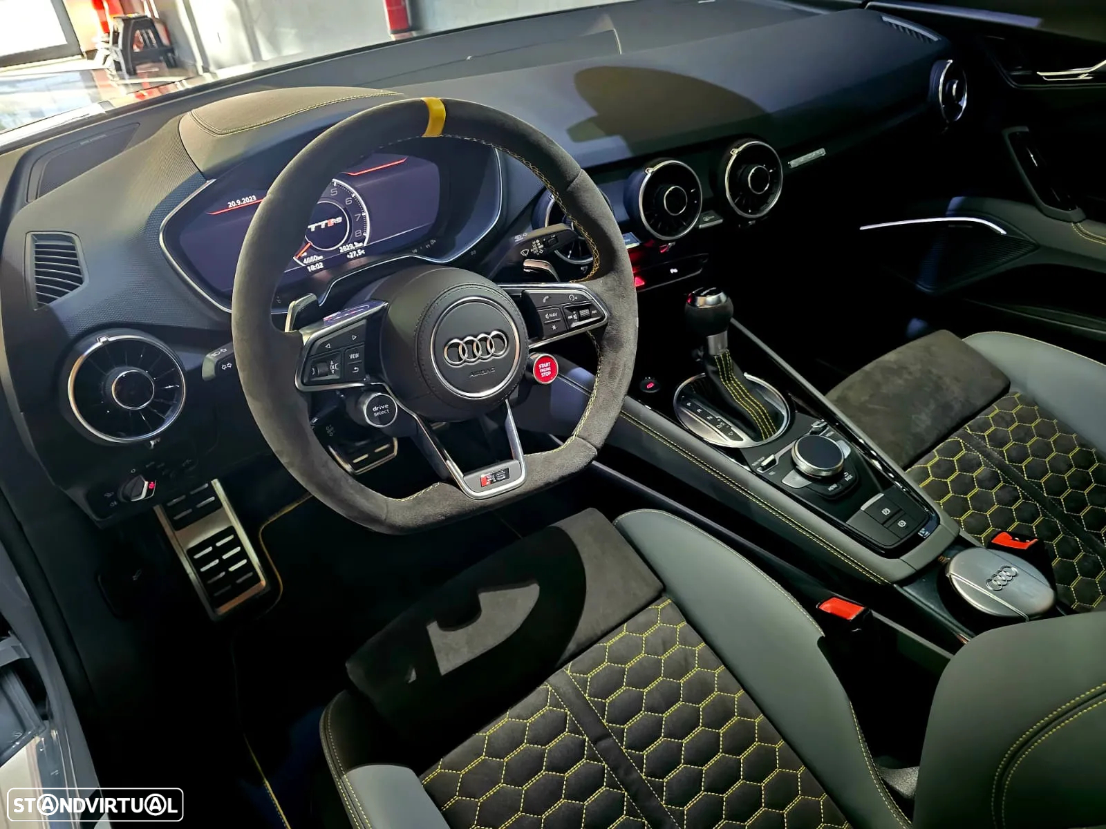 Audi TT RS Coupé - 15