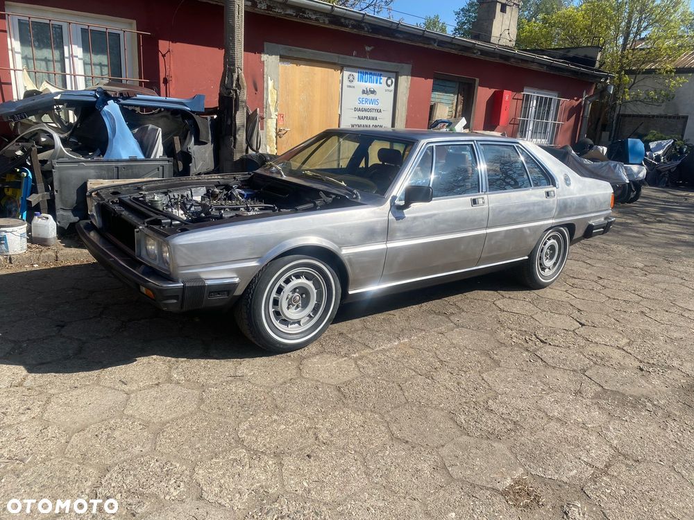 Maserati Quattroporte - 3