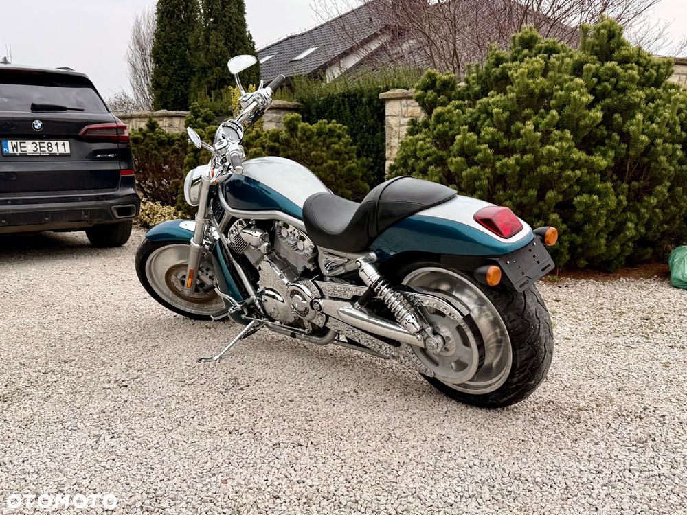 Harley-Davidson V-Rod Street Rod - 14