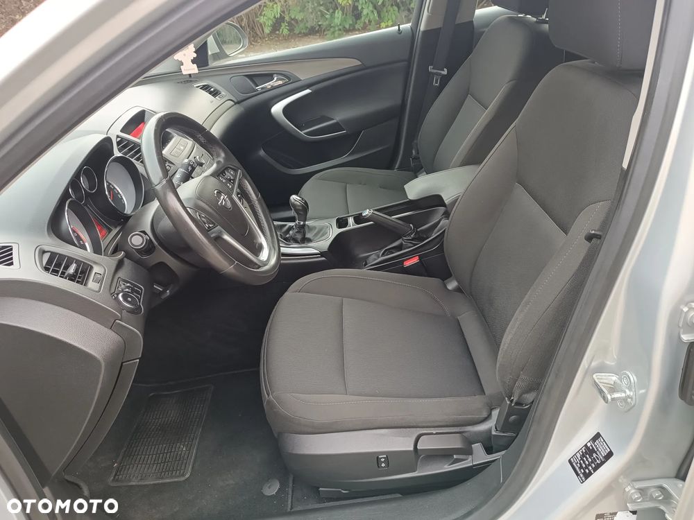 Opel Insignia 1.6 Turbo Sport - 9