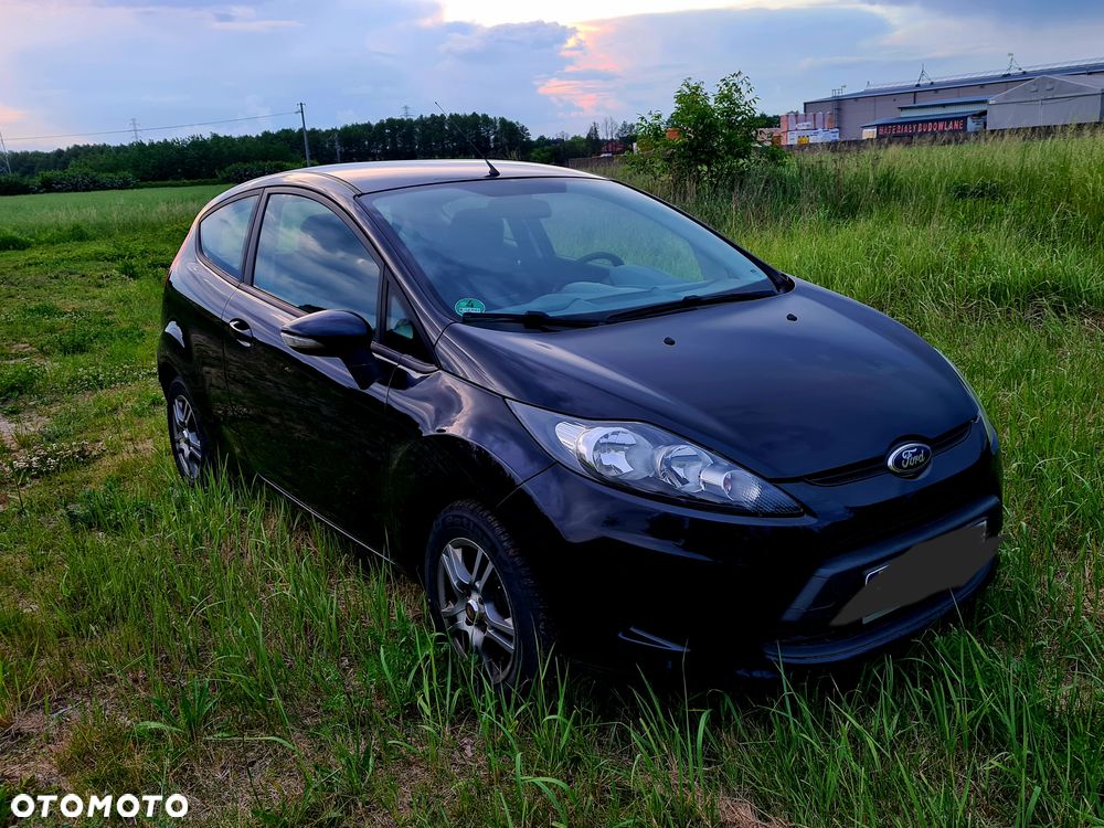 Ford Fiesta - 8