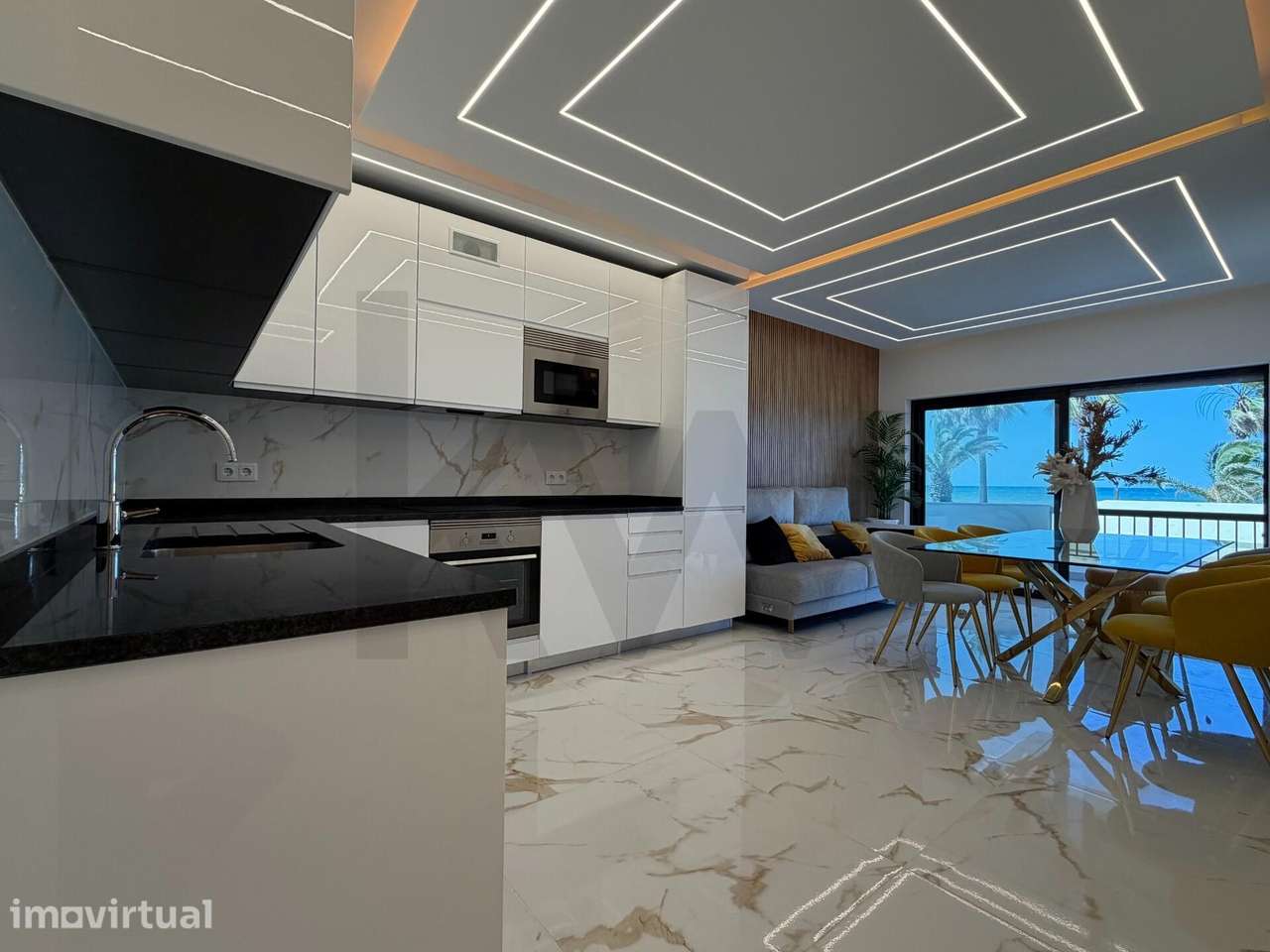 Apartamento T2+1 Renovado com vista mar - 1ª linha de mar em Quarteira - Grande imagem: 5/31