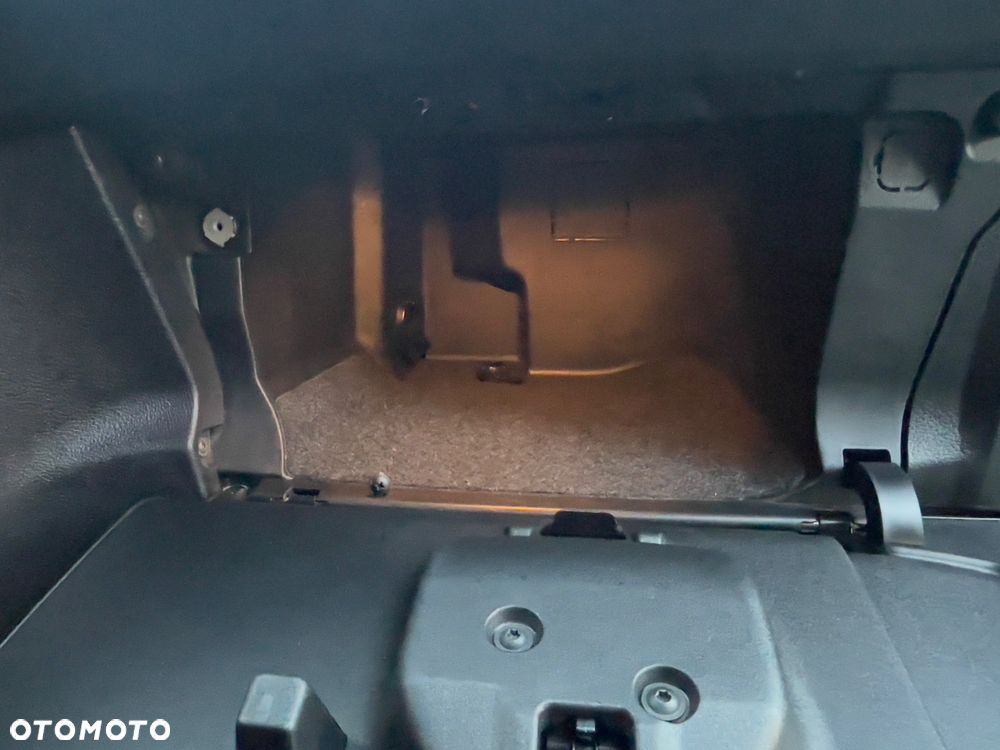 Ford S-Max - 23