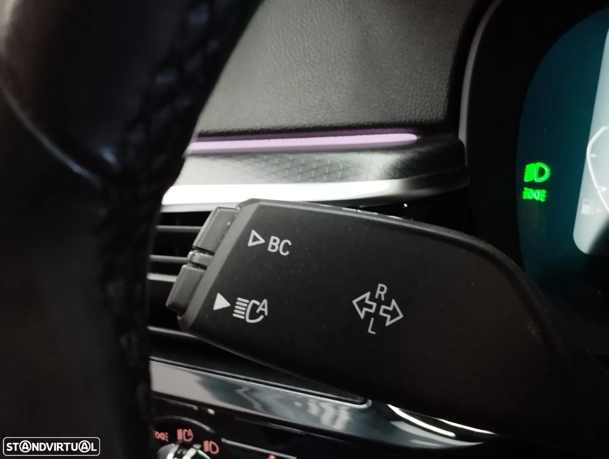 BMW 520 e Pack M - 30