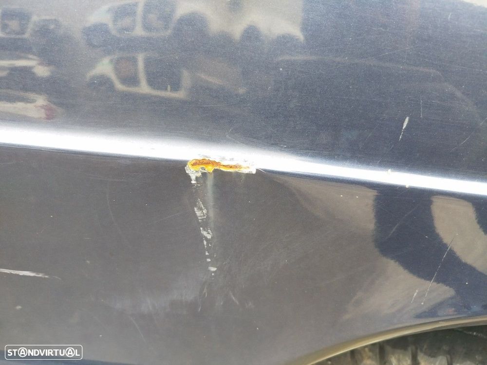 Guarda-lamas direito MERCEDES-BENZ 190 (W201) - 2