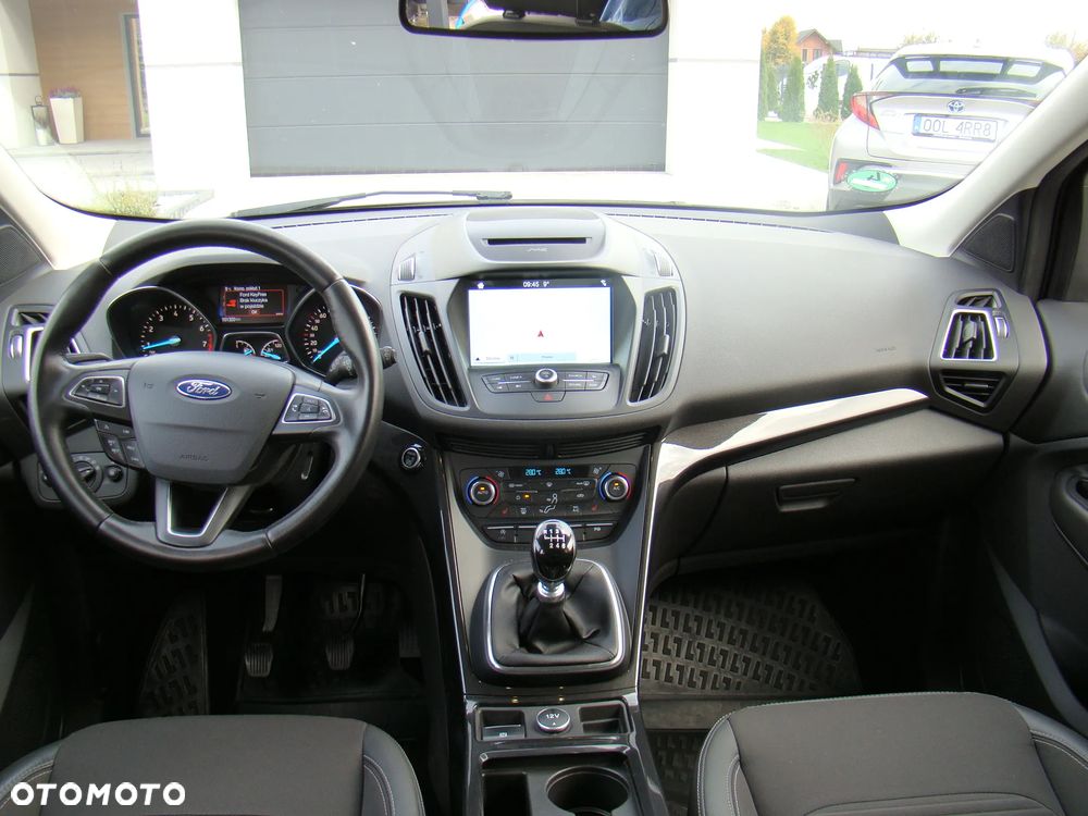 Ford Kuga ver-1-5-ecoboost-titanium - 32