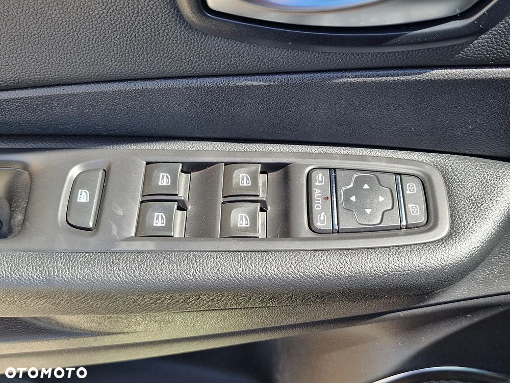 Renault Captur ENERGY TCe 120 Intens - 7