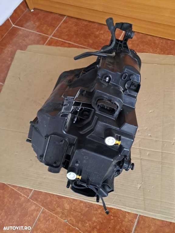 Far dreapta Skoda Karoq Facelift full led an 2022-2024 original - 5