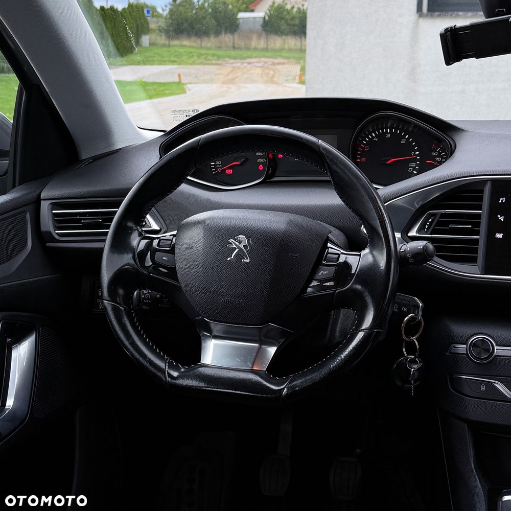 Peugeot 308 1.5 BlueHDi Active S&S - 11