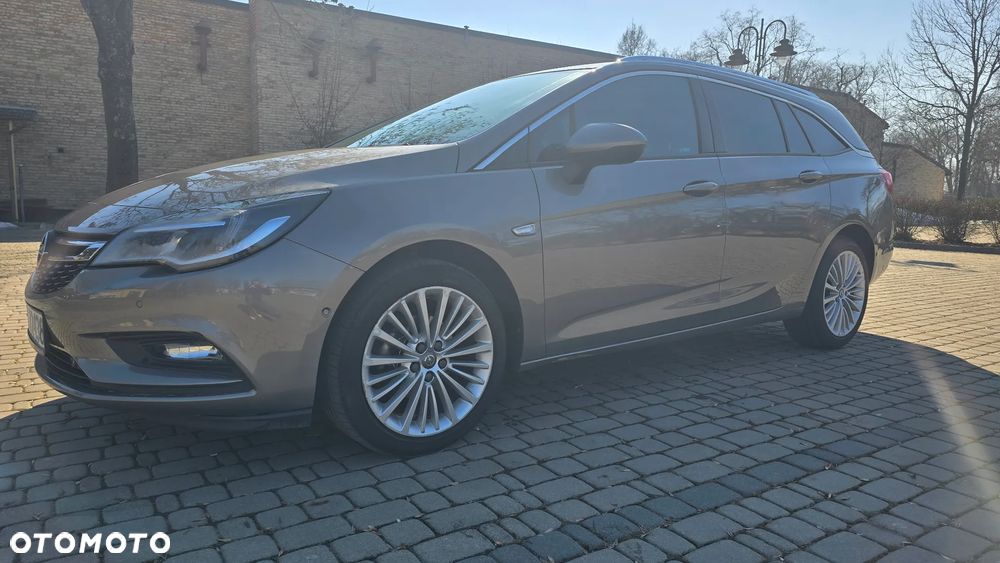 Opel Astra - 2