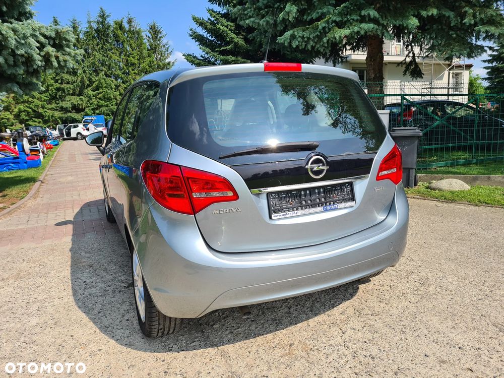 Opel Meriva - 11