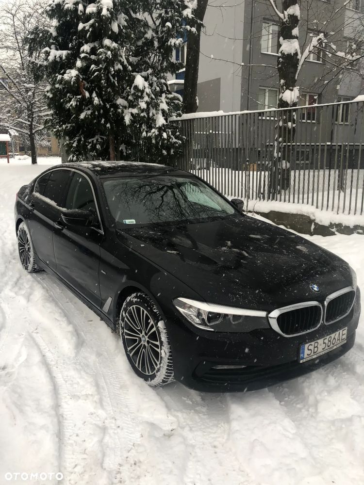 BMW Seria 5 520d xDrive Sport Line sport - 8