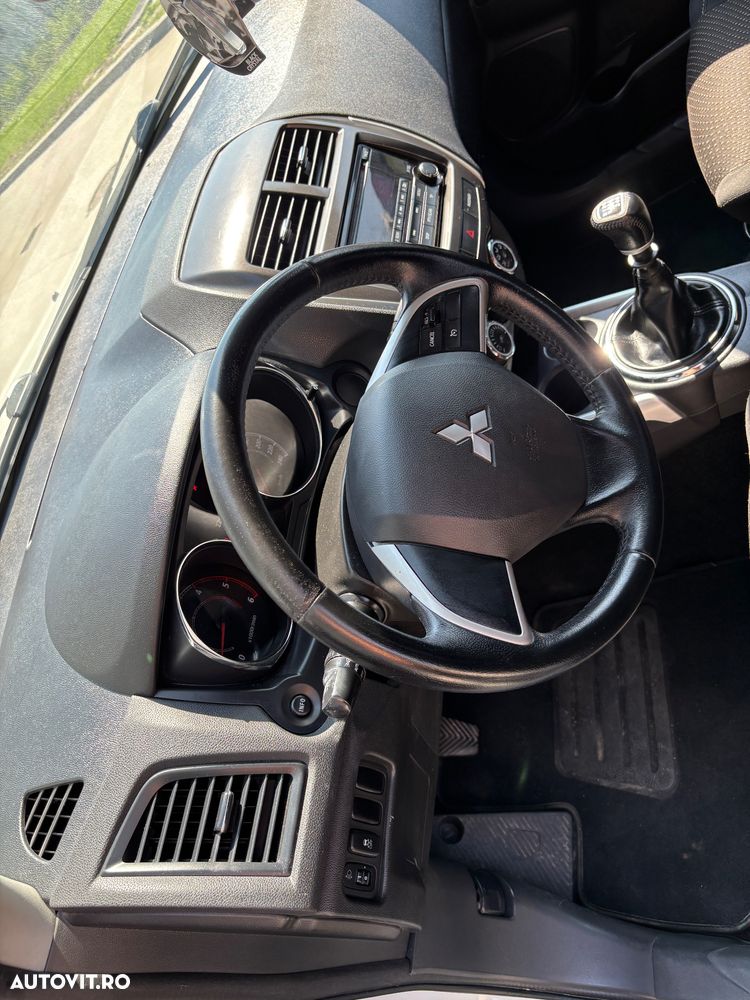 Mitsubishi ASX 1.8 DI-D 2WD Invite - 18