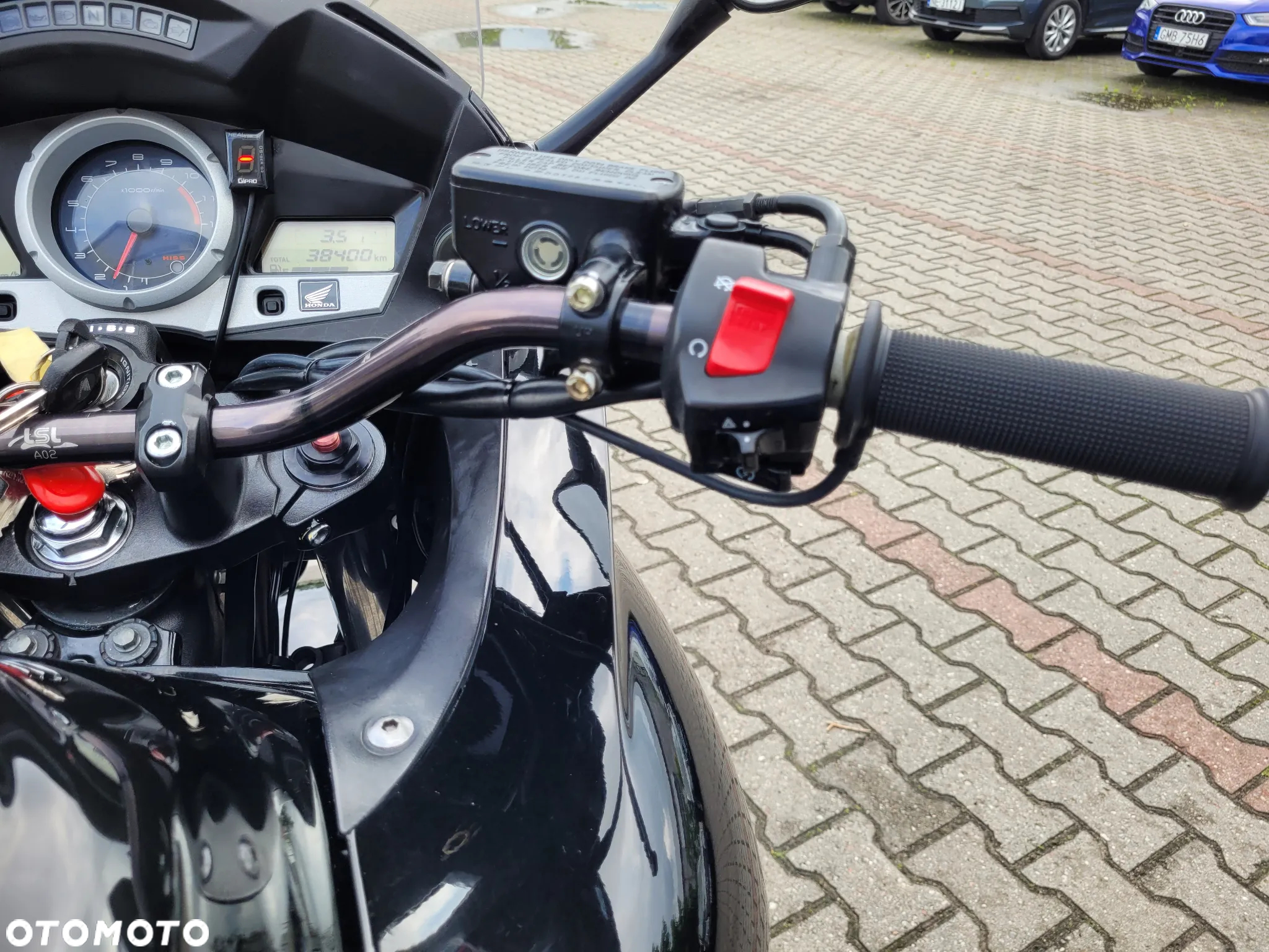 Honda CBF - 4