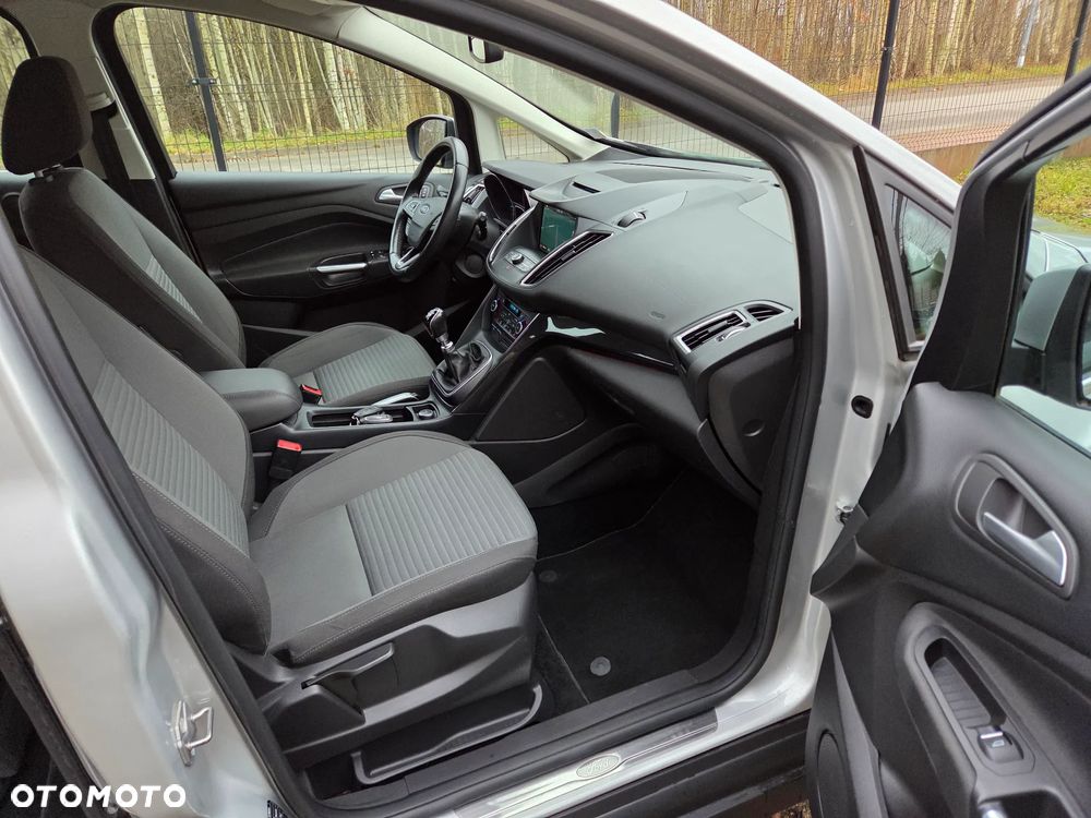 Ford Grand C-MAX 1.5 EcoBoost Start-Stopp-System Titanium - 23