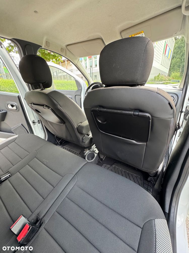 Dacia Lodgy 1.5 Blue dCi Stepway S&S EU6d - 19