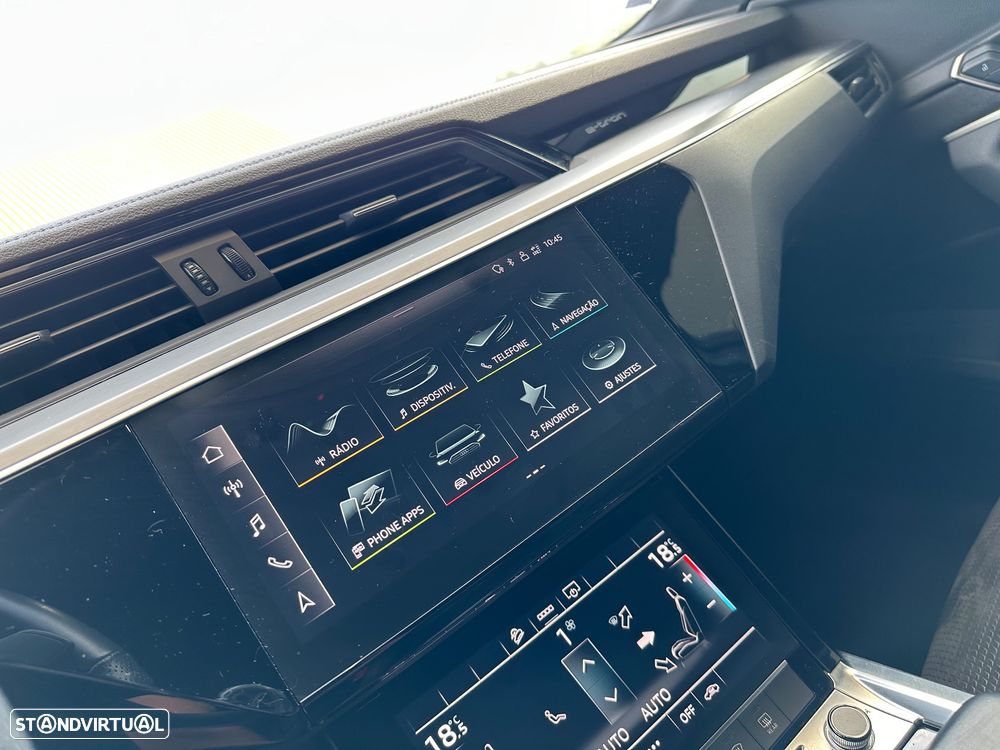 Audi e-tron Sportback 55 quattro S line - 28