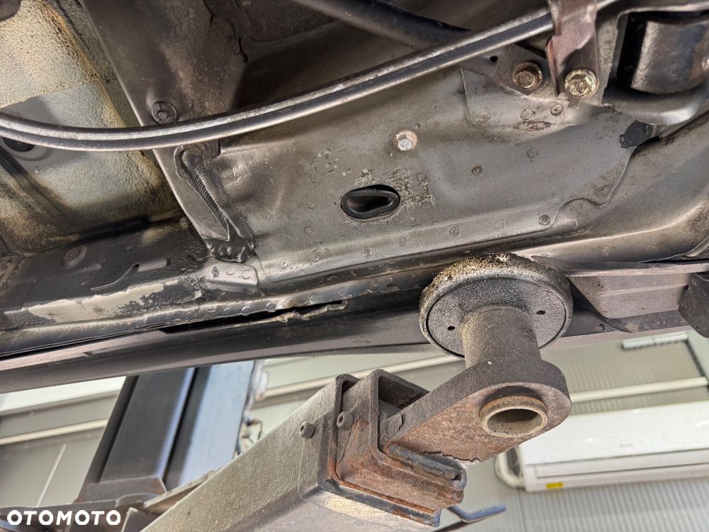 Lexus RX 300 Luxury - 31