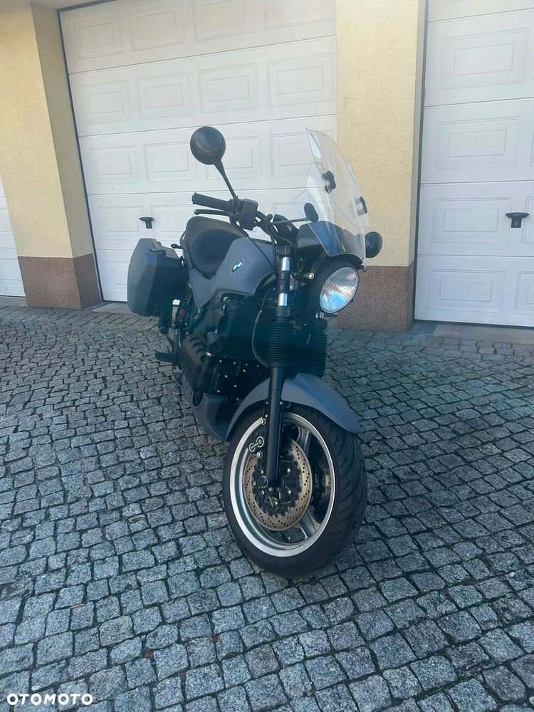 BMW K - 7