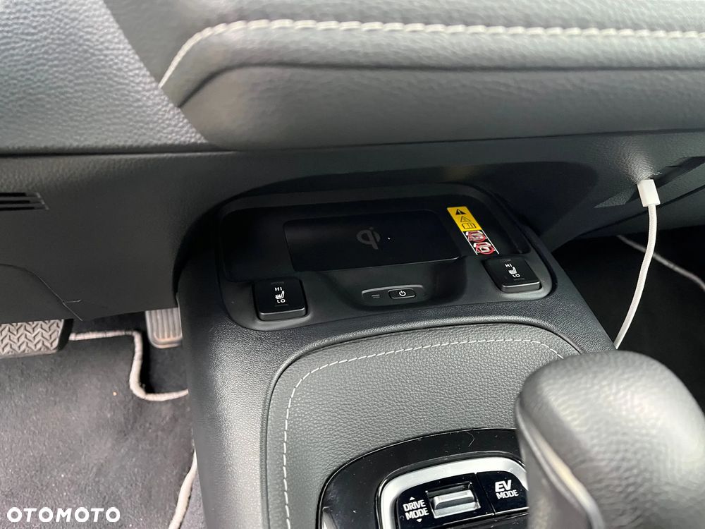Toyota Corolla 2.0 Hybrid Executive - 20