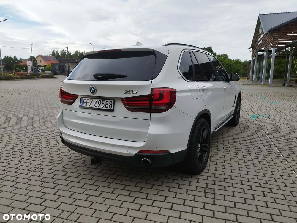 BMW X5 xDrive35i - 8