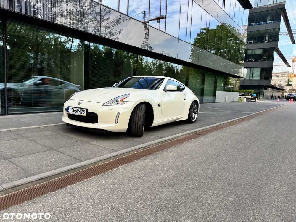Nissan 370 Z 3.7 V6 Platinum - 9