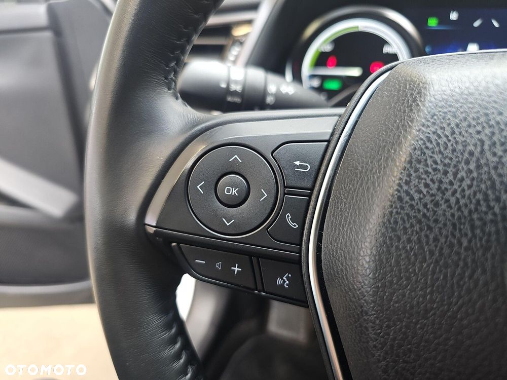 Toyota Camry 2.5 Hybrid Comfort CVT - 14