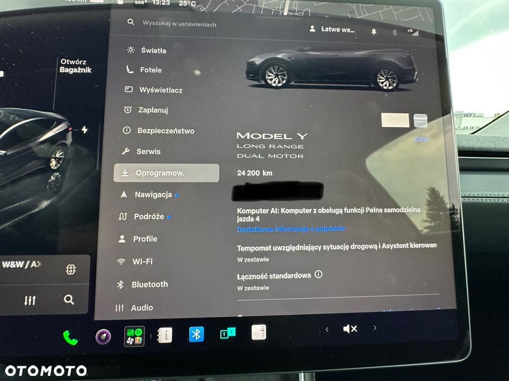 Tesla Model Y - 23