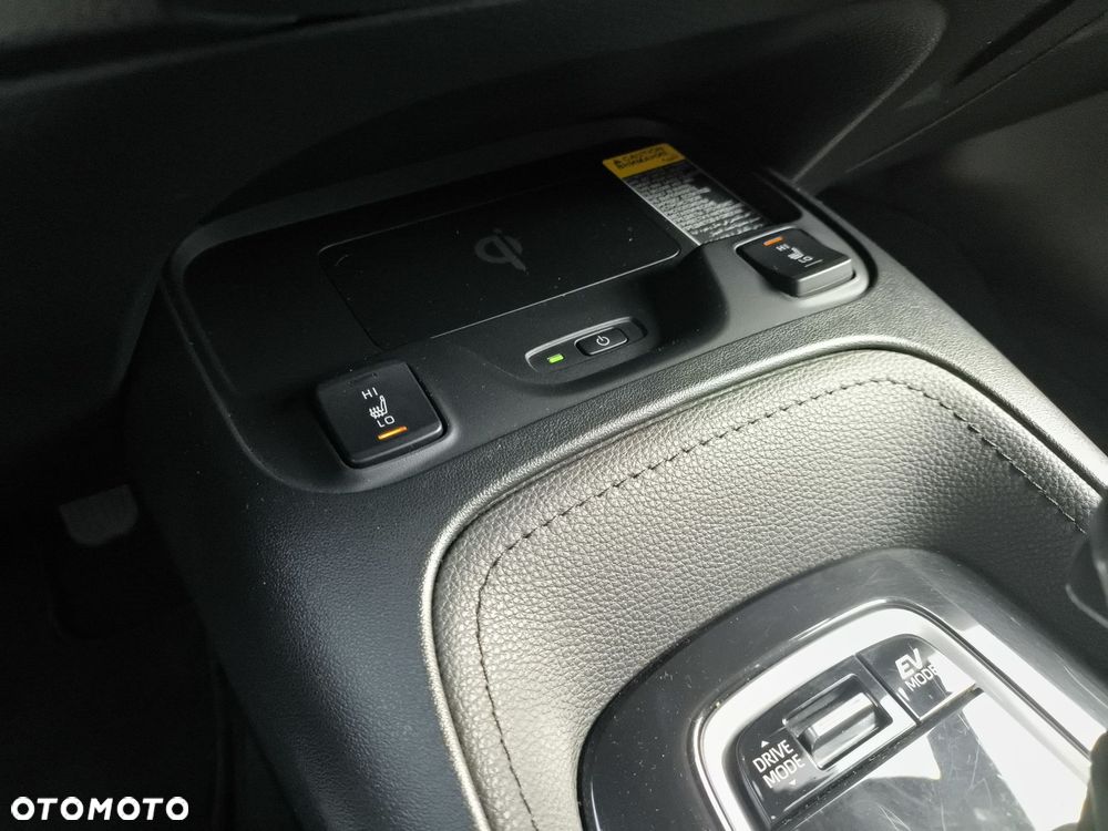 Toyota Corolla 2.0 Hybrid GR Sport - 25