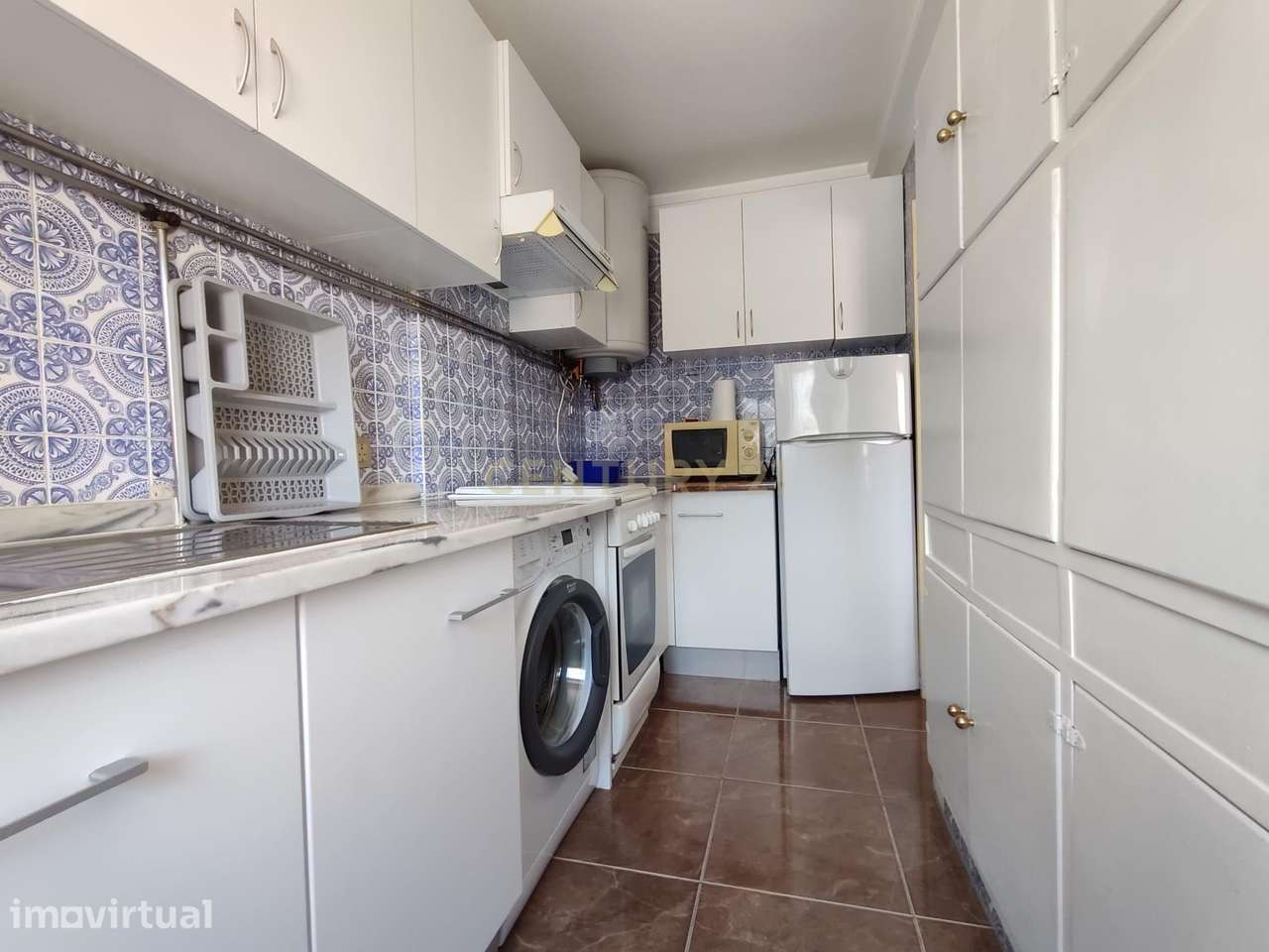 Arrendamento | Apartamento T3 mobilado e equipado, junto à Rua do Bras - Grande imagem: 4/9