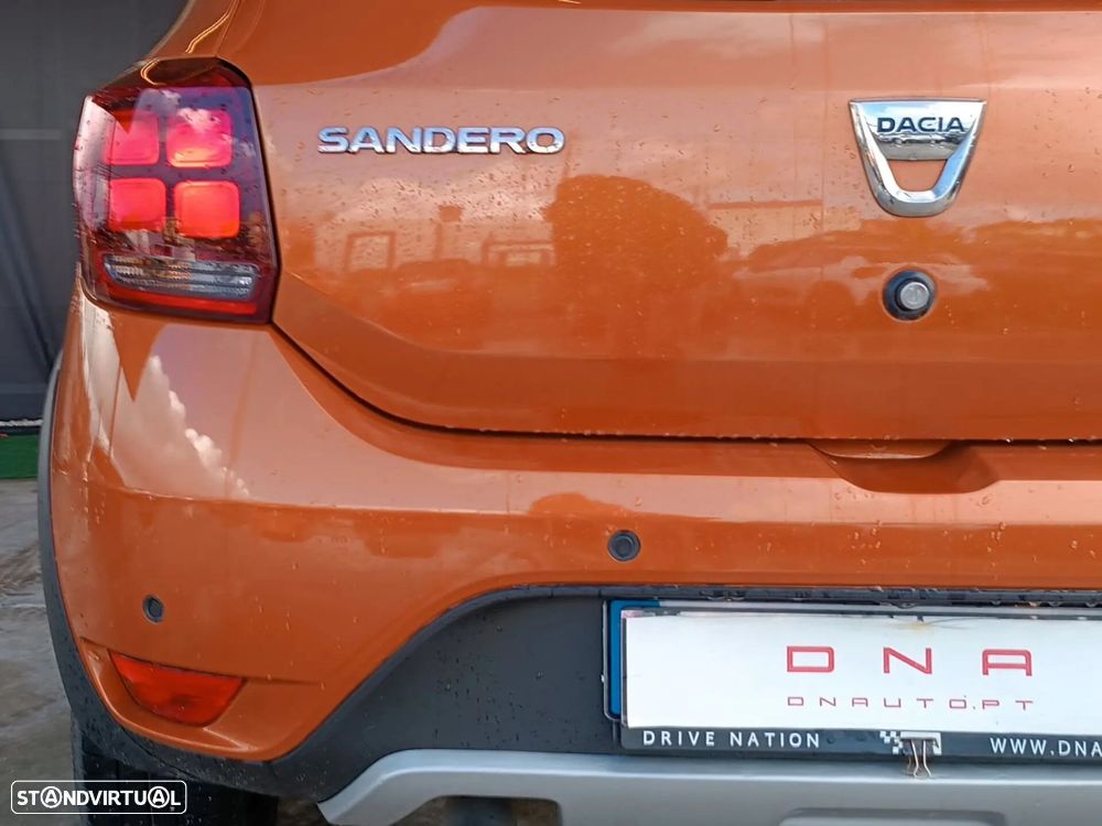 Dacia Sandero Stepway TCe 90 Easy-R S&S Celebration - 16