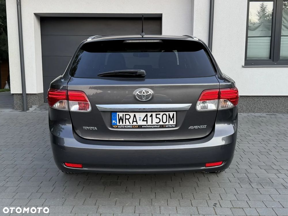 Toyota Avensis 1.8 Prestige - 22