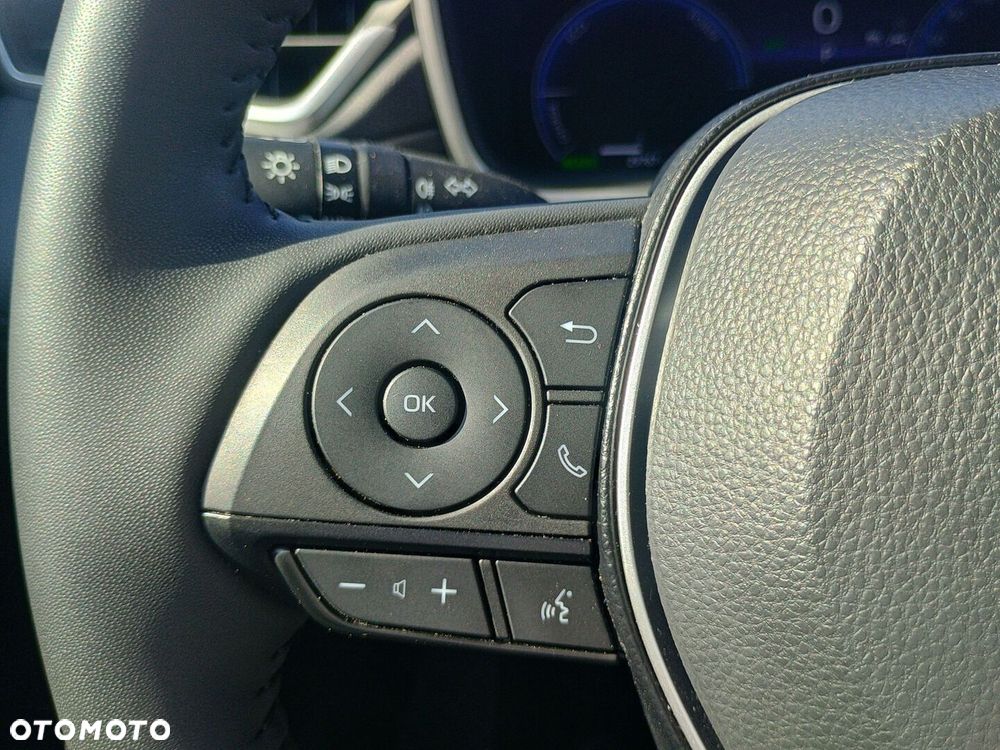Toyota Corolla Cross 2.0 Hybrid Executive AWD - 21