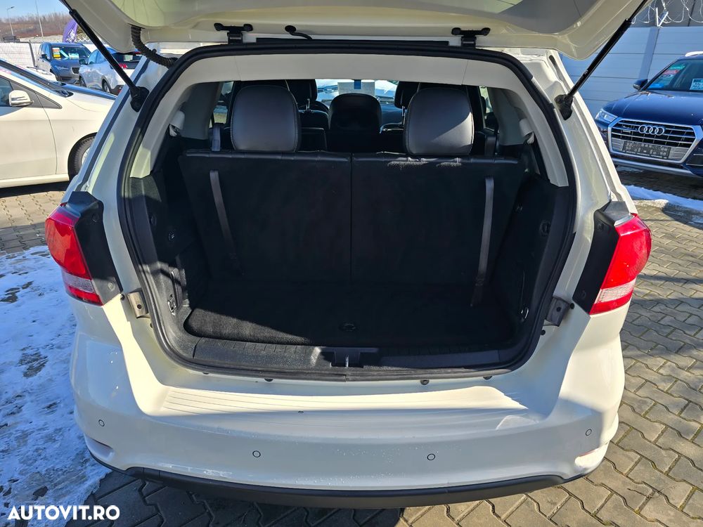 Fiat Freemont 2.0 Multijet 16V DPF Automatik Allrad Lounge - 11