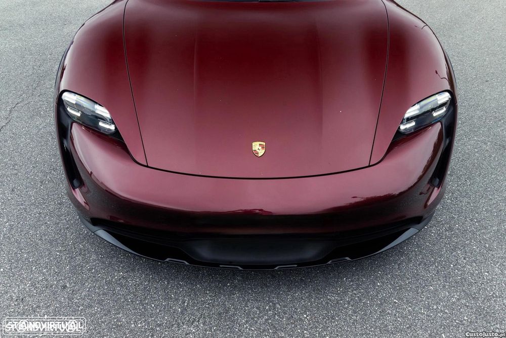 Porsche Taycan Cross Turismo 4 - 3