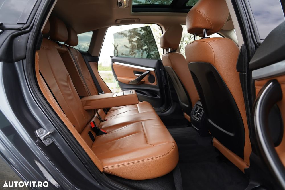 BMW Seria 3 320d Aut. Blue Performance Luxury Line - 28