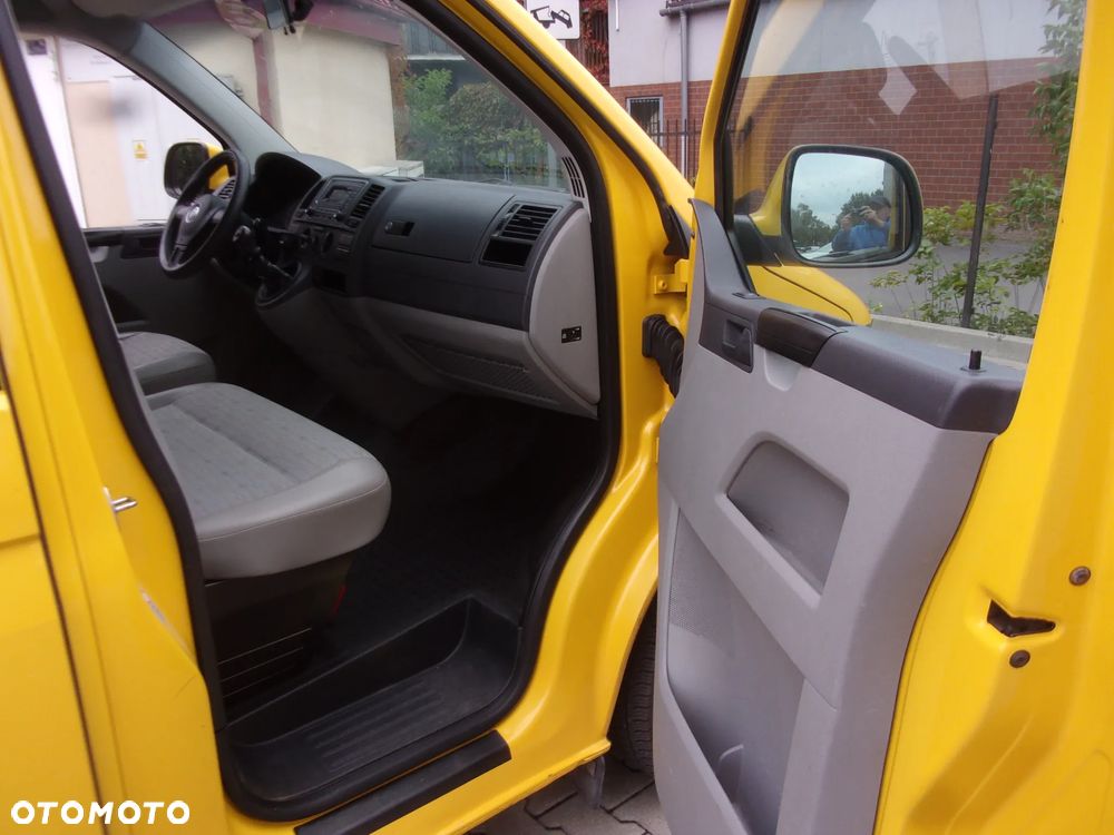 Volkswagen Transporter - 27