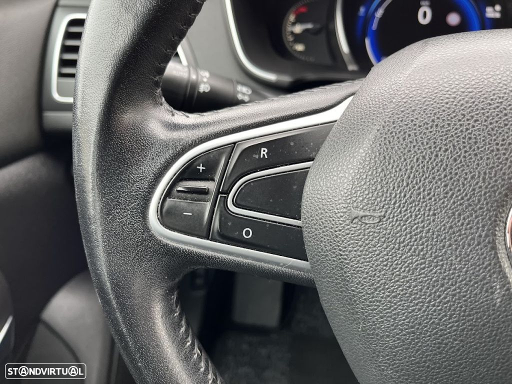Renault Mégane 1.5 dCi Zen - 17