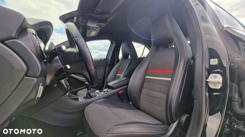 Mercedes-Benz Klasa A 180 CDI (BlueEFFICIENCY) Urban - 4