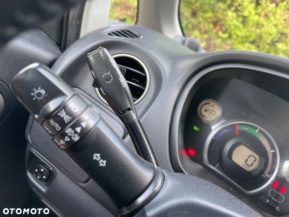 Mitsubishi i-MiEV - 17