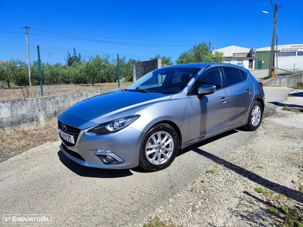 Mazda 3 Hatchback 1.5 Sky-G Evolve HS - 13