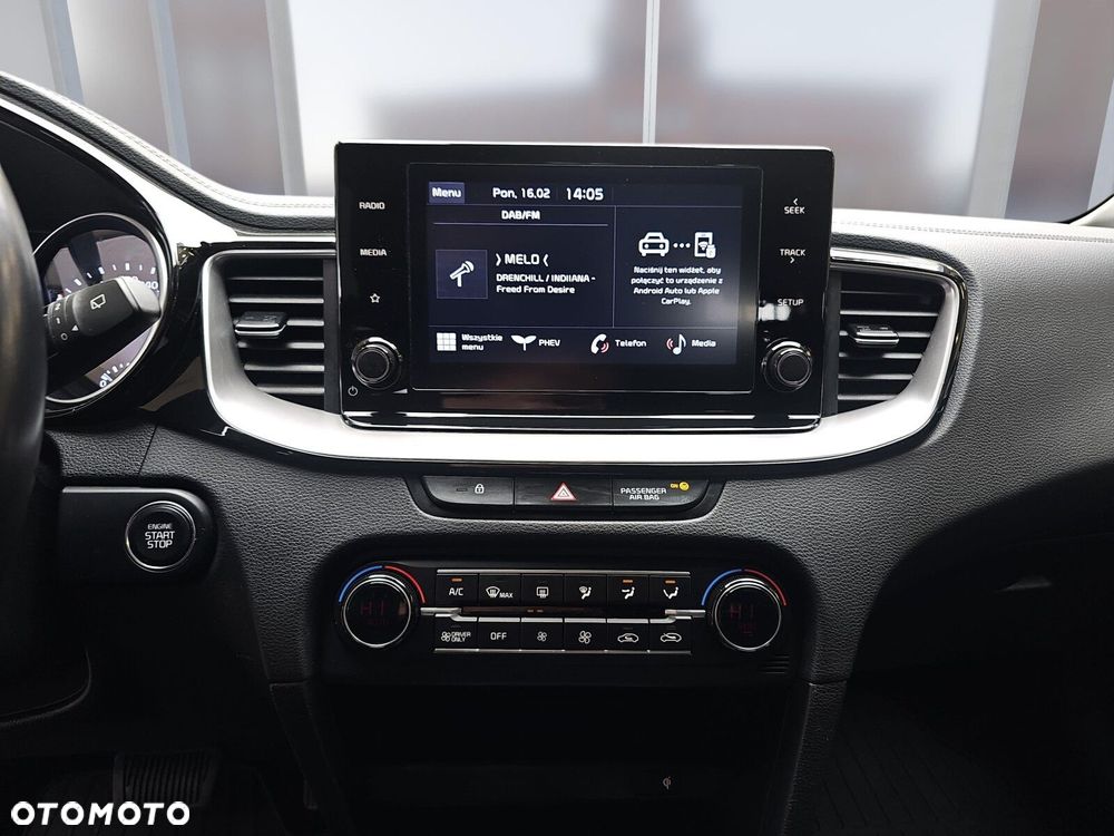 Kia Ceed 1.6 GDI PHEV L DCT - 18