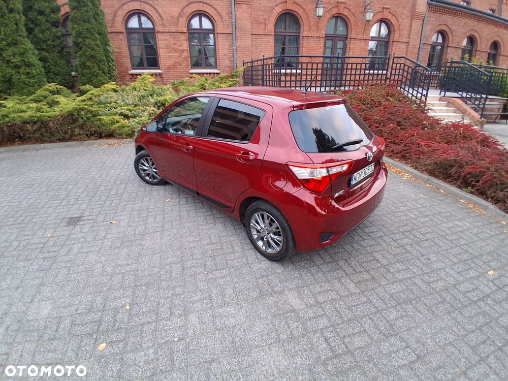 Toyota Yaris 1.5 Premium - 21