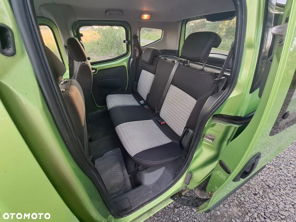 Fiat Fiorino Kombi 8V Elegant - 12