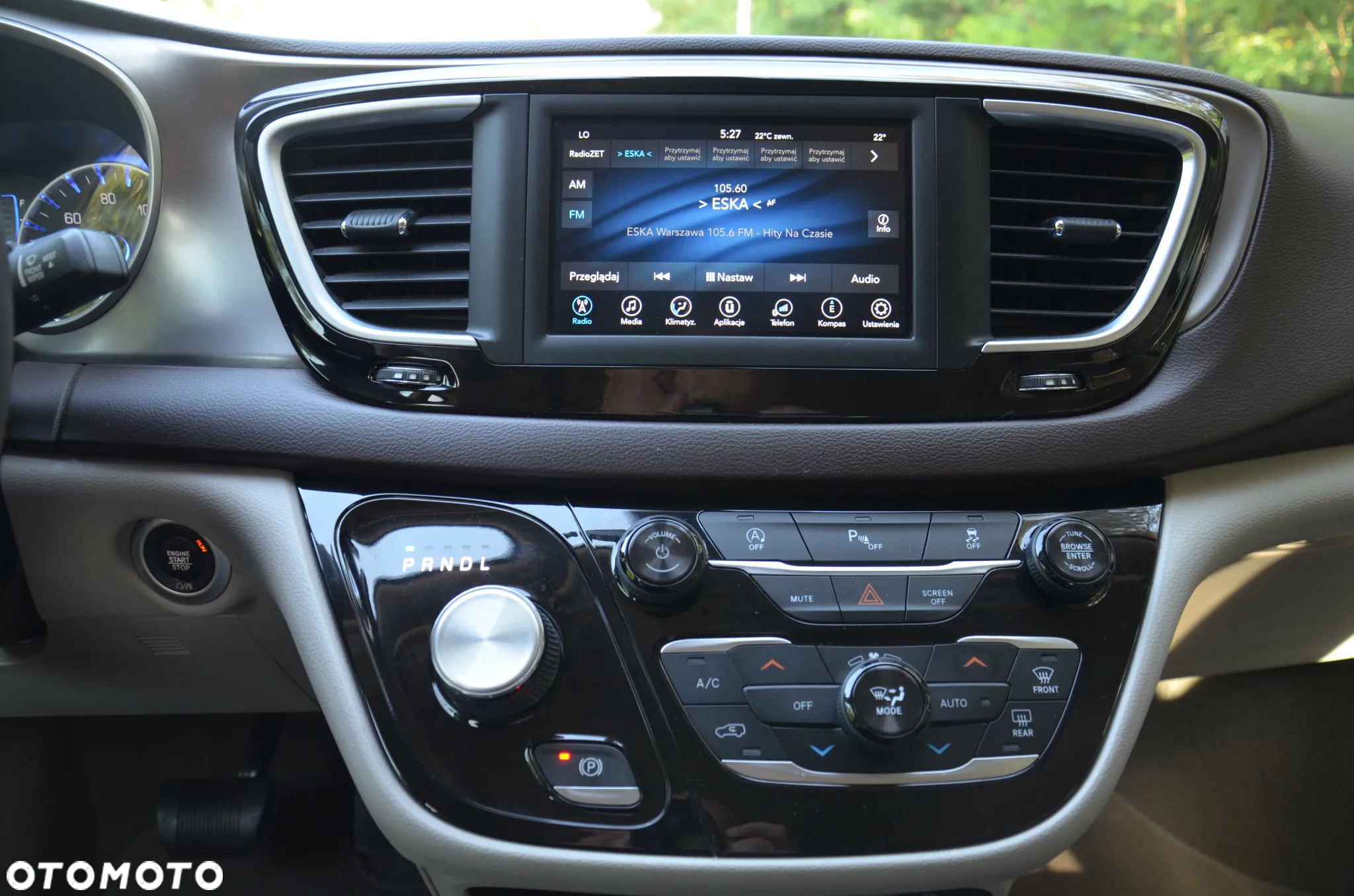 Chrysler Pacifica - 31