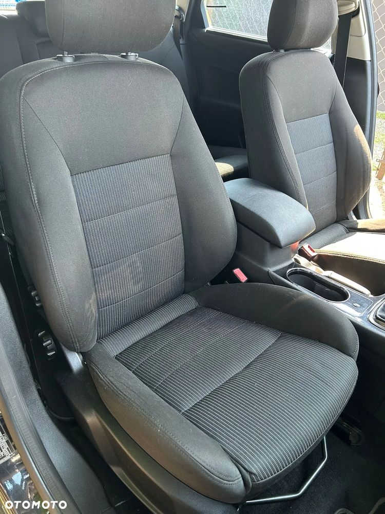 Ford Mondeo 1.8 TDCi Titanium - 12