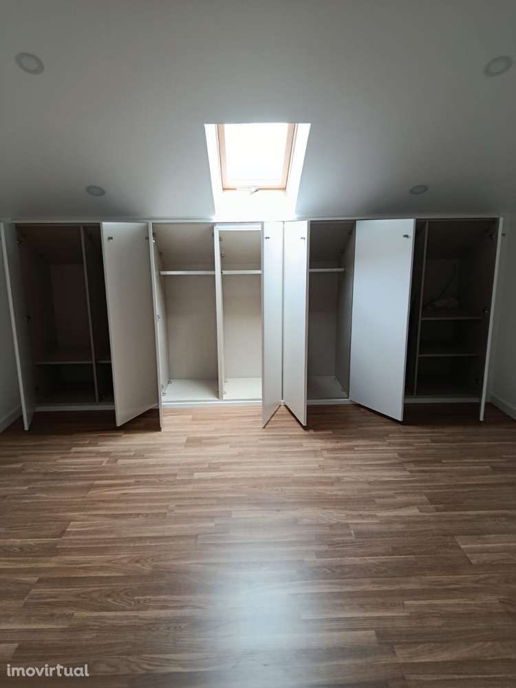 T1 a 5 minnutos da estação do metro de Areeiro/ comboios - Grande imagem: 5/14