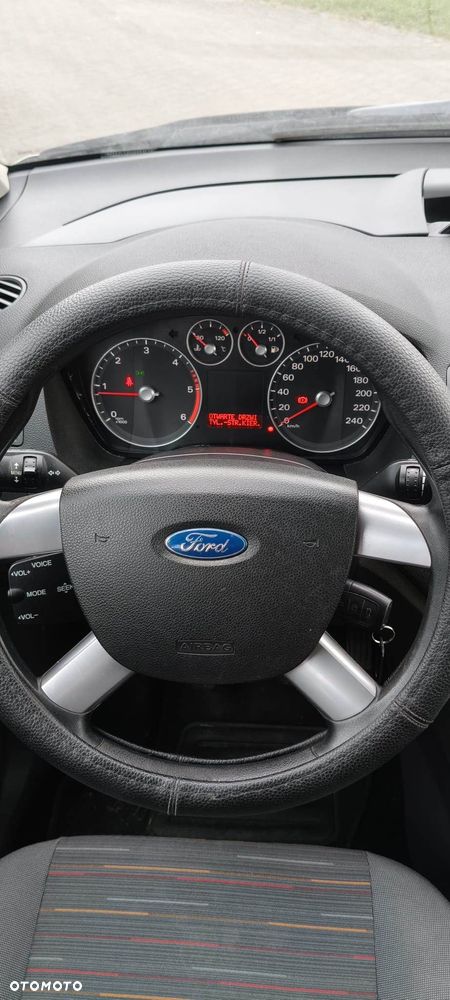 Ford Focus C-Max 1.6 TDCi Futura - 16