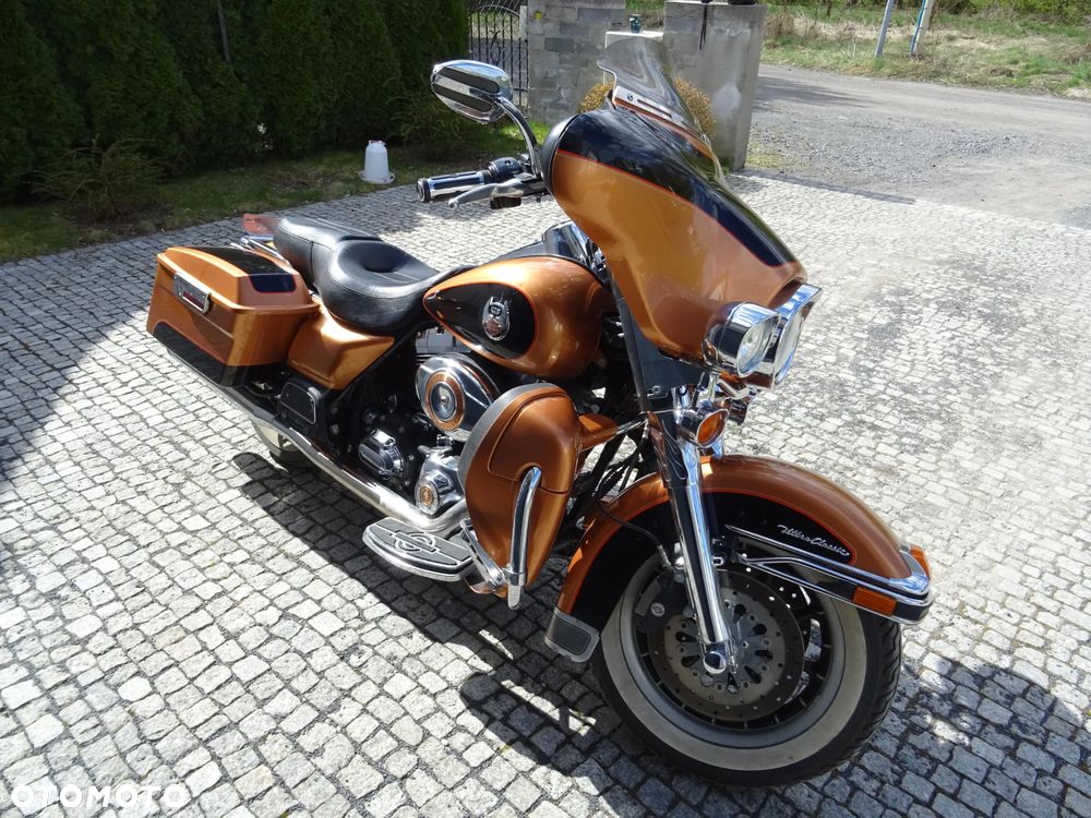 Harley-Davidson Touring Electra Glide - 10