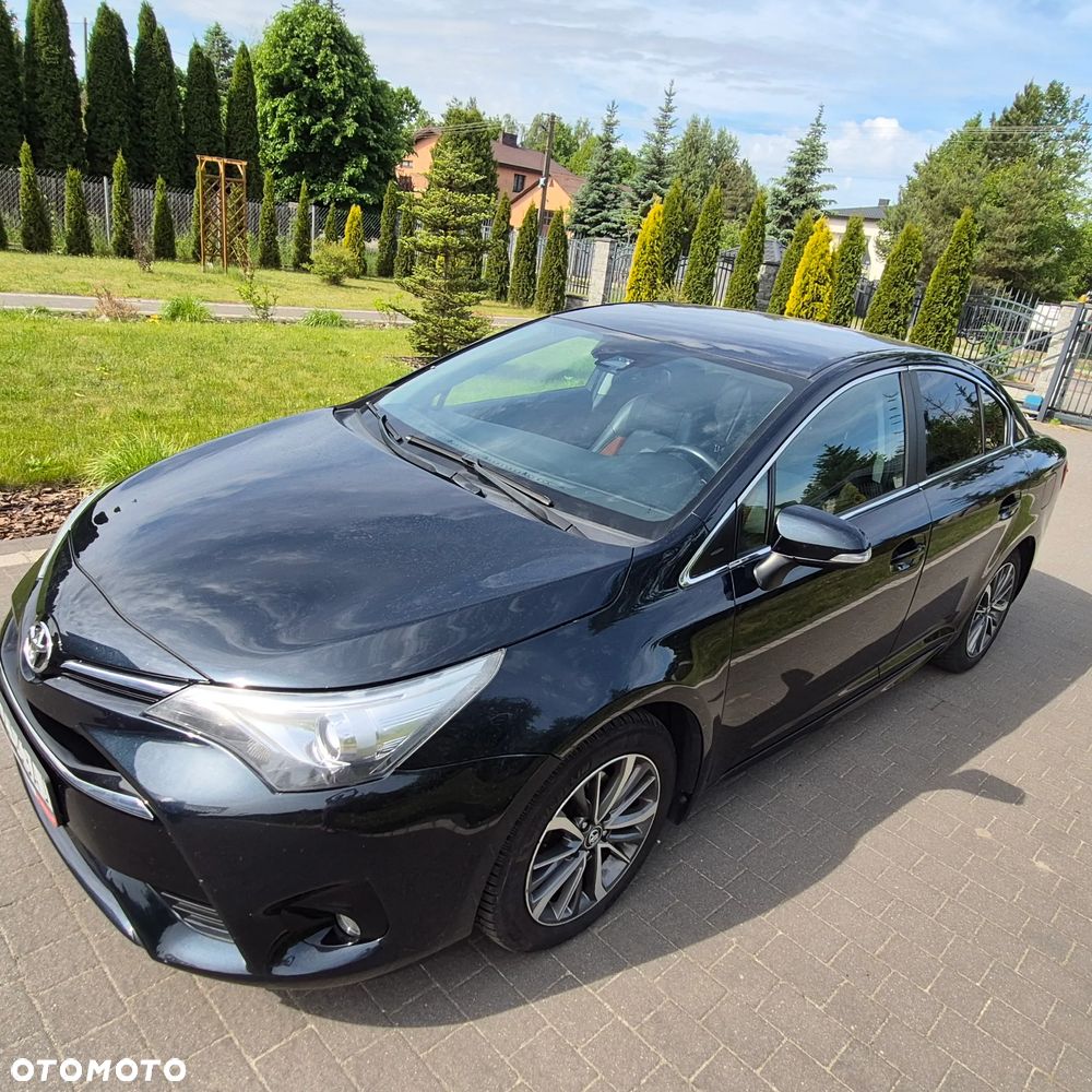 Toyota Avensis - 2